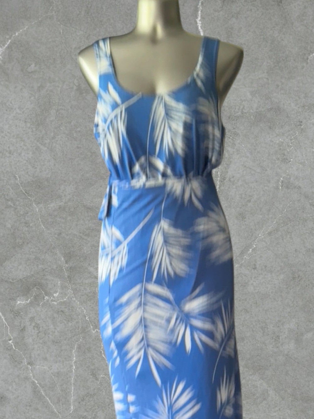 ✅ Emma & Michele White Palm-Print Blue Midi Wrap Dress